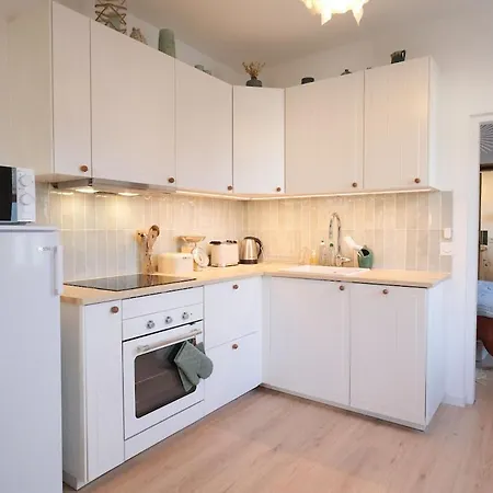 Maisonnette Renovee, Parking, Centre Et Gare 700m Semesterbostad